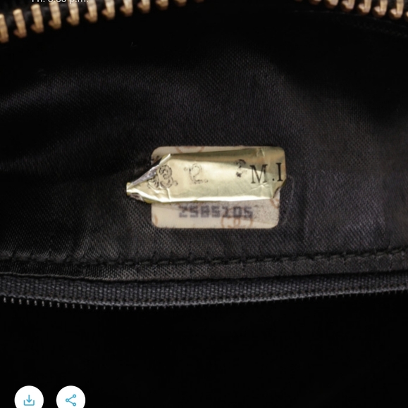 Chanel Crossbody Purse - Picture 4 of 13